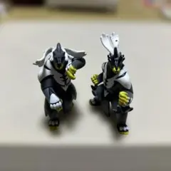 モンコレ　フィギュア　ウーラオス　いちげきのかた　れんげきのかた　2体セット