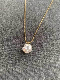 【希少スワロフスキーカット】花形ペンダントネックレス