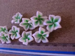 ☆樹脂パーツ☆3色グラデーション　プルメリア　48