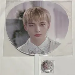 StrayKids maniac アンコン ヒョンジン うちわ 缶バッジ