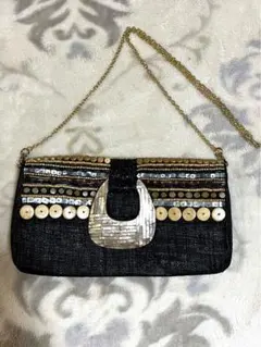 クラッチバッグ 黒 ビーズ装飾