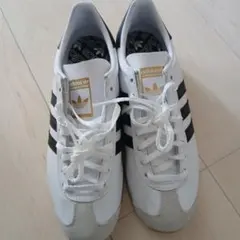 adidas スニーカー ホワイト/ブラック US81/2