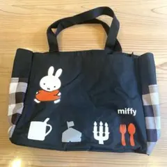 Item thumbnail for item 329c7075-8253-4523-b33b-be7934874840