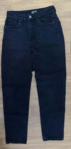 H&M デニムパンツ