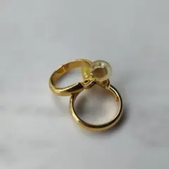 【美品】Monet ゴールドカラー フープイヤリングのサムネイル
