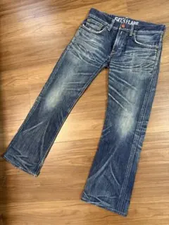 Item thumbnail for item 131610ab-296e-4902-8050-274519f70774