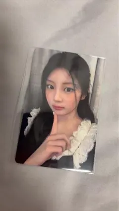 ILLIT weverse ユニバ ツアー開催記念 ラキドロ イロハ 2枚セット