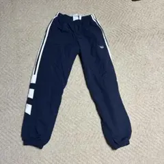 adidas トラックパンツ
