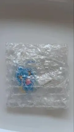 しずくちゃん　ちいさなしずくのようせいたち アクリルカラビナ　なみだ君
