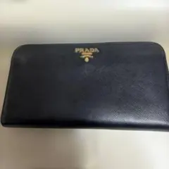 PRADA ブラックレザー 長財布　値下げ