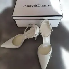 美品Pinky&Dianne ホワイトハイヒール