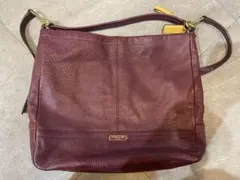 COACH バーガンディ レザー ショルダーバッグ
