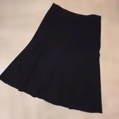 MOSCHINO（チープ・アンド・シック）黒 フレアスカート