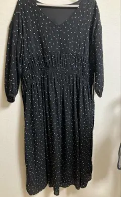 【CLETTE】ドット柄 Vネック 七分袖ワンピース