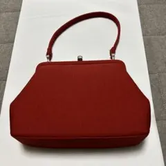 赤いハンドバッグ 和装用バッグ　中古品