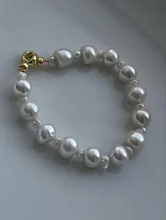 Item thumbnail for item c082f492-cab3-4d3c-955c-14135f5f1383