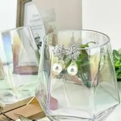 新品 フラワーピアス キュービックジルコニア パーティー 結婚式 ブライダル