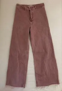 ZARA ピンクデニムジーンズ