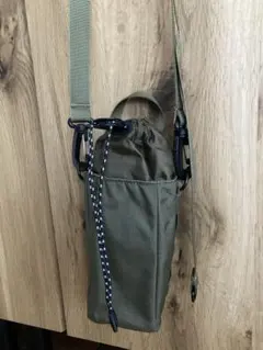 Item thumbnail for item 8a65395a-1e61-464f-9693-ce6fdf0bbd3b