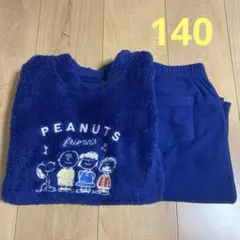 ユニクロ　PEANUTS スヌーピー　フリースパジャマ 140