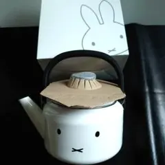 Item thumbnail for item bfb7817a-6133-4cc5-8f59-f7e418ca33f7