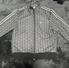 トラックジャケット