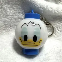 ディズニー　シークレットキーホルダー　提灯 ライトアップ　ドナルド