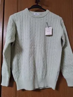 Tean Vertical のニットセーター