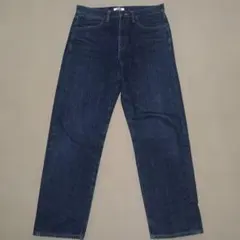 30㌅　UNIQLO U ストレートデニム ダークブルー