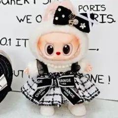 【新品】 先着1名様限定価格✨ LABUBU 2点セット 帽子 着せ替え服