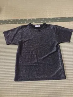 センスオブプレイス　ラメ入り半袖Tシャツ 黒のサムネイル