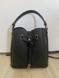 【美品】2WAY ハートカットバッグ VIS 黒　ブラック
