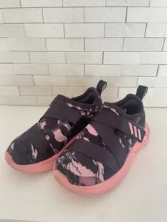 adidas キッズ 16センチのサムネイル