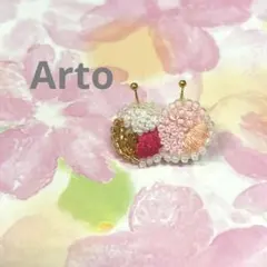 No.119 蝶々ブローチ