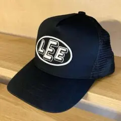 LEE ブラック トラッカーキャップ