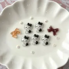 【107】ハローキティ♡ネイルパーツ