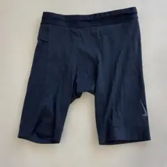 NIKE ヨガ DRI-FIT コンプレッション パンツ CJ8019-010