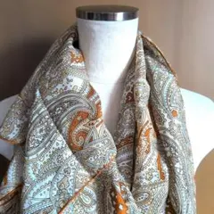 シルク　ペイズリー柄スカーフ