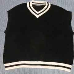 (NEVER)Acquiesce Vネックベスト Lサイズ