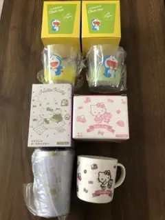 ドラえもん・ハローキティ コップセット