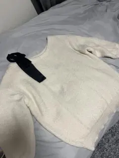 アイボリー ニットセーター リボン付き 長袖