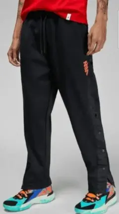【美品】NIKE JORDAN Zion トラックパンツ 黒 サイドボタン　XLのサムネイル