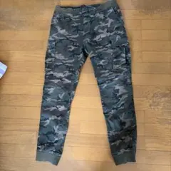 H&M エイチアンドエム カーゴジョガーパンツ Lサイズ ミリタリー 迷彩のサムネイル