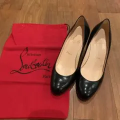 ルブタンパンプス