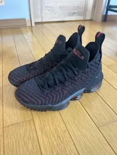 Nike Lebron 16