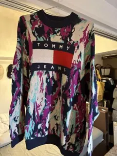 TOMMY JEANS カラフル迷彩クルーネックセーターのサムネイル