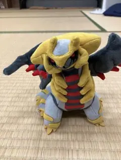 ポケモンセンターオリジナル ギラティナ ぬいぐるみ 大サイズ - メルカリ