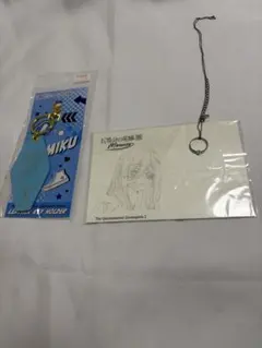 五等分の花嫁　中野三玖　ネックレス・キーホルダー