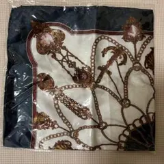 新品・特価　スカーフ　チェーン柄のサムネイル