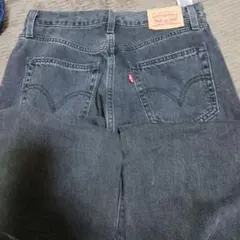 Item thumbnail for item 09ec1d99-223b-47f1-8b1a-2b962ce945e9